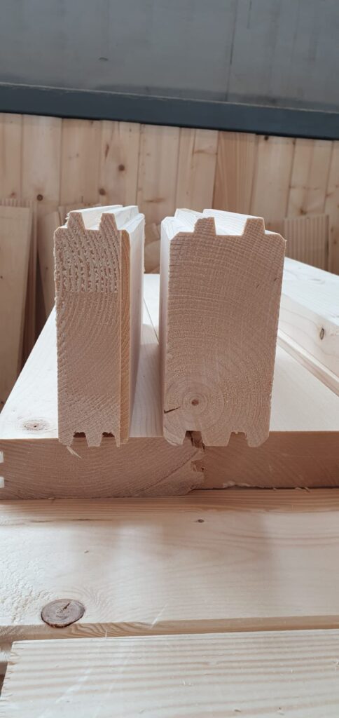 Productie van houten huizen in Oekraїne